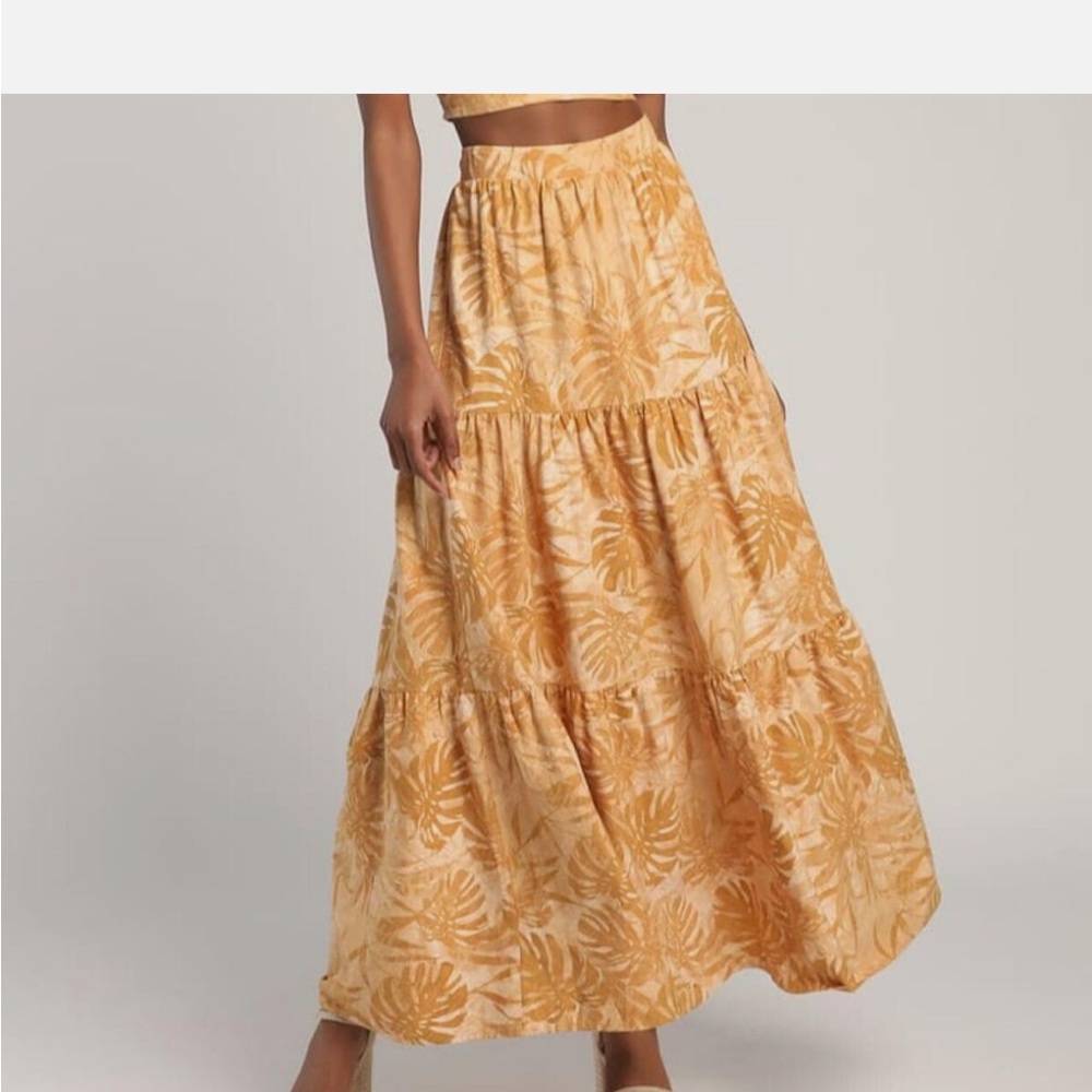 Lulus Veranda Beige tropical print tiered maxi skirt